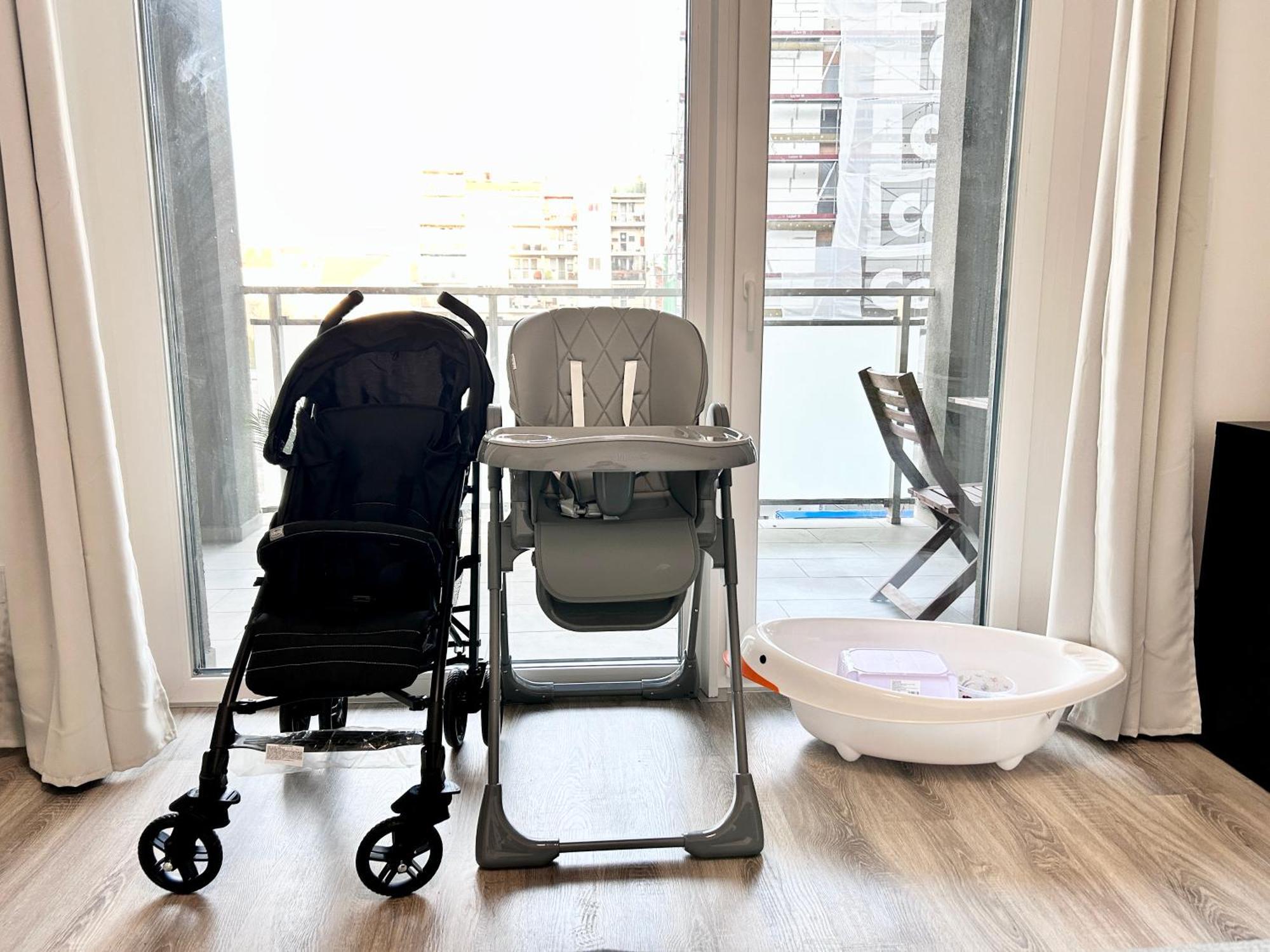 New 2022 Family&Friends Downtown Ac 3Br 2Ba Free Parking Big Balcony Near Metro&Train Station Self Check-In Apt Budapest Bagian luar foto
