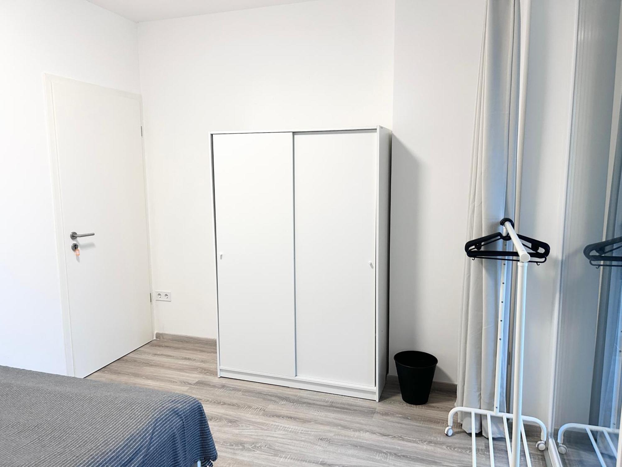 New 2022 Family&Friends Downtown Ac 3Br 2Ba Free Parking Big Balcony Near Metro&Train Station Self Check-In Apt Budapest Bagian luar foto